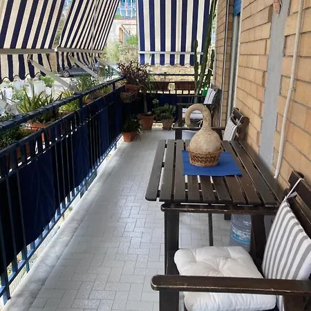 Benito's Place דירה באקולי