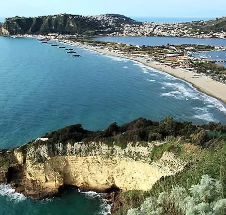 Benito's Place Appartement Bacoli